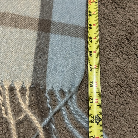 EUC Pretty Persuasions Scarf-Large 27x70-Blue/Beige/Brown Plaid-Soft Poly Blend - Picture 12 of 15